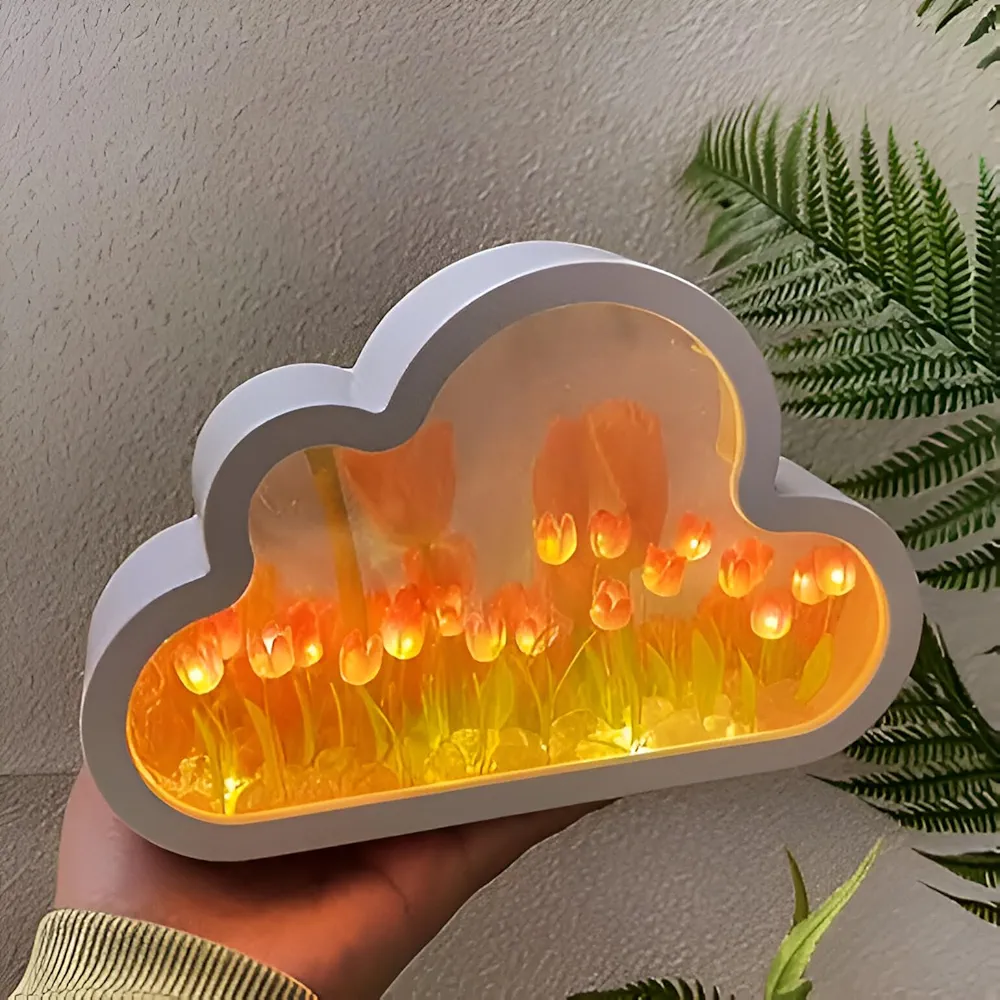 Tulip cloud lamp